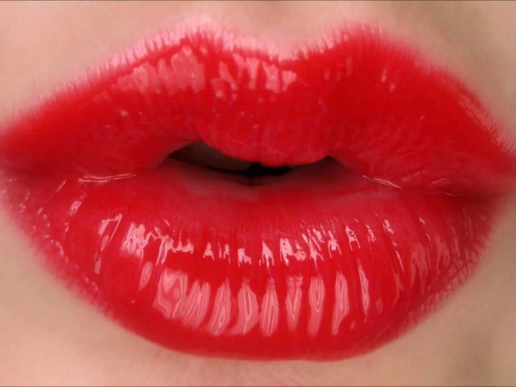Lip Gloss Blowjob